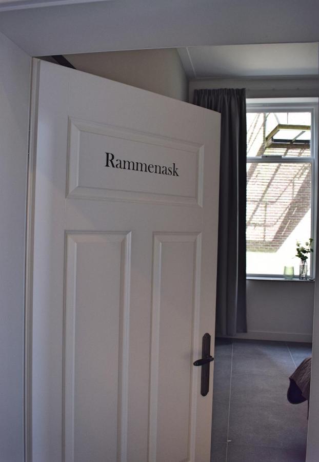"In De Kloosterhof" Gratis Prive Parkeren Panzió Assen Kültér fotó